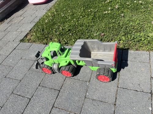 Big traktor mit anhänger - big,